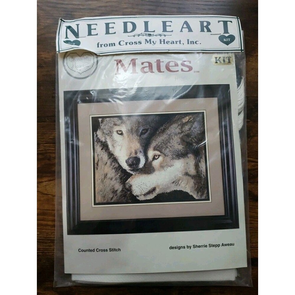 Mates Counted Cross Stitch Kit Wolves Needleart Cross My Heart 1998 CSB-175